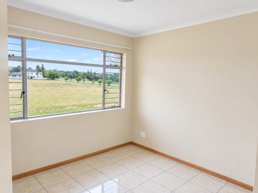 2 Bedroom Property for Sale in Pellissier Free State